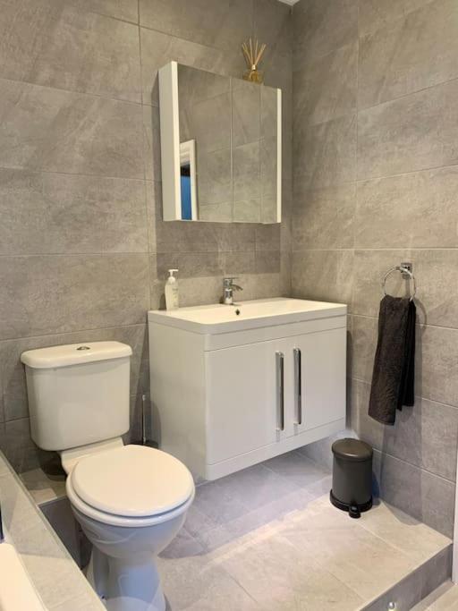 Renovated Miner'S Cottage - Family & Dog Friendly Abertillery Extérieur photo